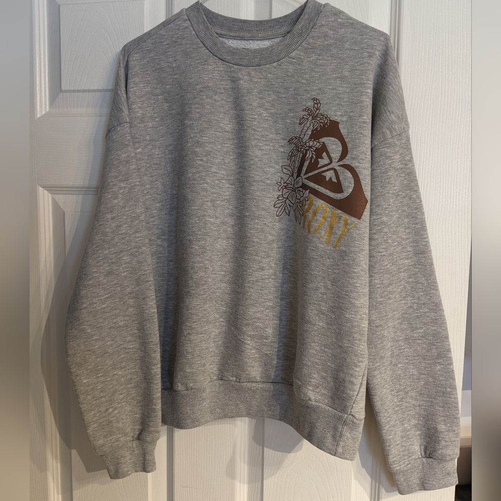 Grey Roxy Sweater with Gold and Brown Design 🩶💛🤎